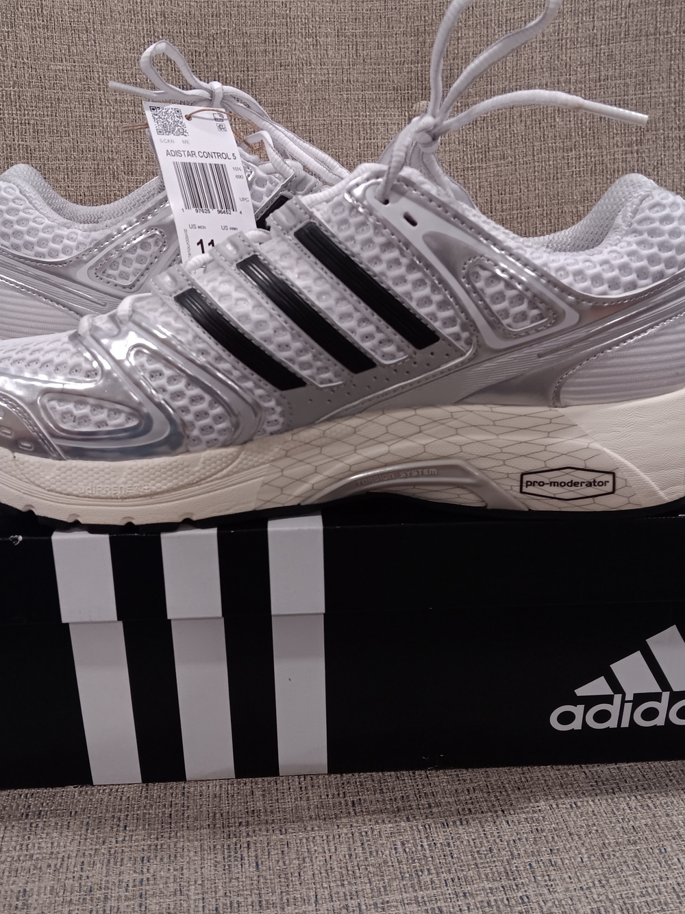 Addidas Control 5 Mens White Athletic Shoes Size 11